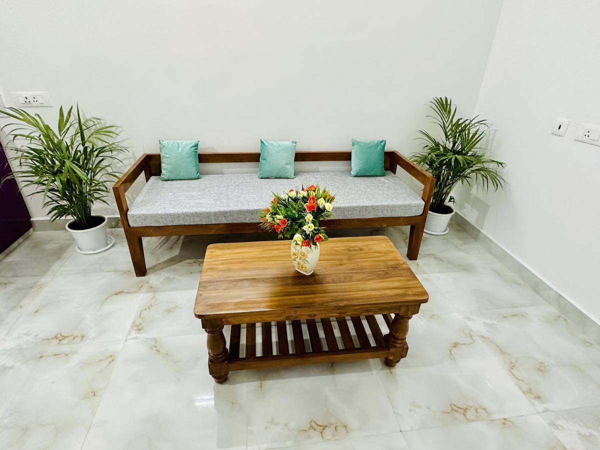 Tirupati Homestay - Shilparamam - Luxury Ac Apartments By Stayflexi - Fast Wifi, Kitchen, Android Tv - Walk To Ps4 Pure Veg Restaurant - Easy Access To Airport, Railway Station And To All Temples Exteriér fotografie