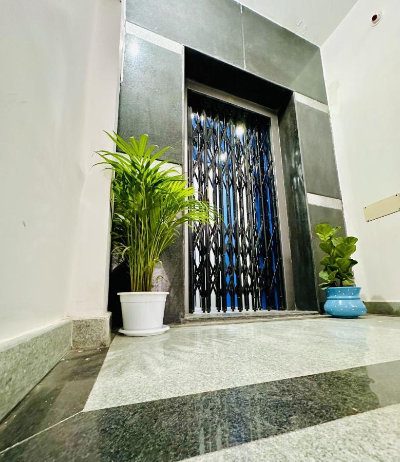 Tirupati Homestay - Shilparamam - Luxury Ac Apartments By Stayflexi - Fast Wifi, Kitchen, Android Tv - Walk To Ps4 Pure Veg Restaurant - Easy Access To Airport, Railway Station And To All Temples Exteriér fotografie